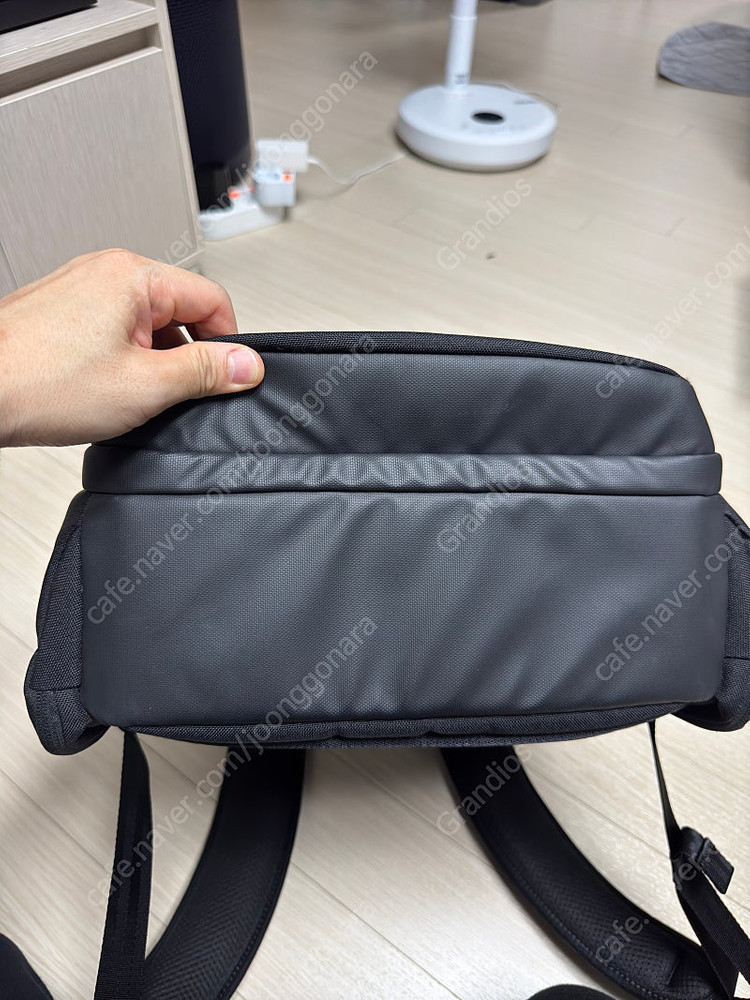 인케이스 아크 데이팩 블랙색상 5만원--1