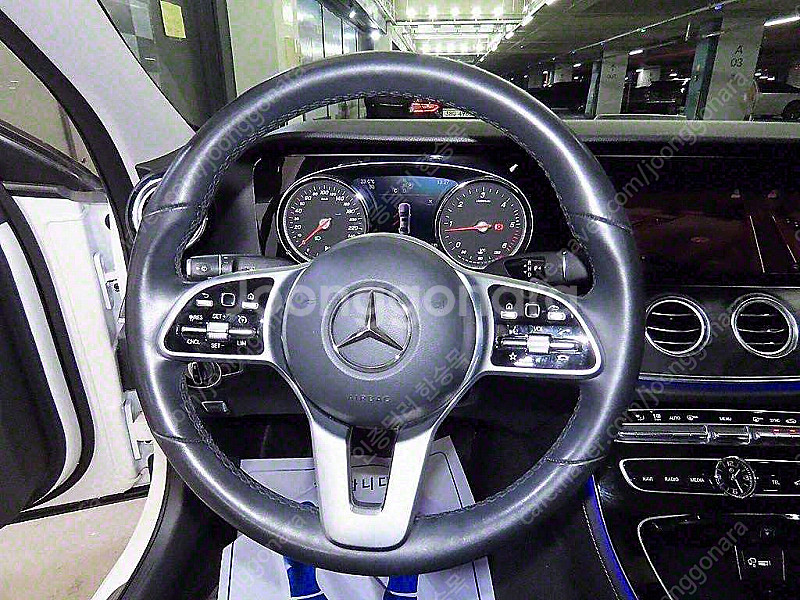 벤츠E-클래스 W213 E220d 아방가르드 (5인승)...--7