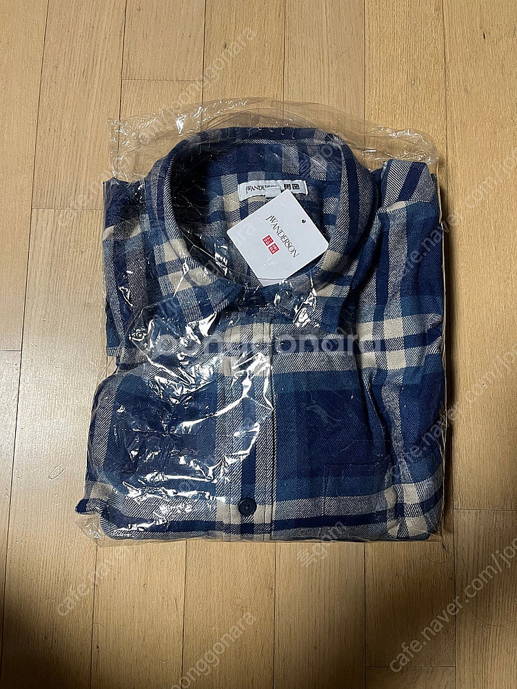 유니클로 플란넬 셔츠 JW앤더슨 콜라보 3xl--4