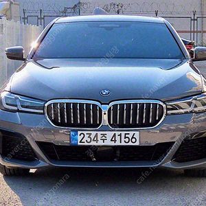 BMW 5시리즈 (G30) 530e M 스포츠 중고차 판매합니다 ★전액할부★저신용★