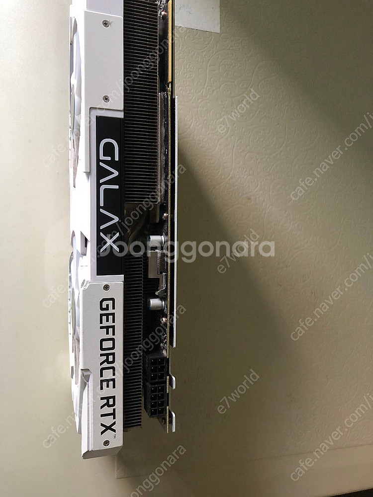 RTX 2070SUPER 화이트 흡연X 채굴X--0