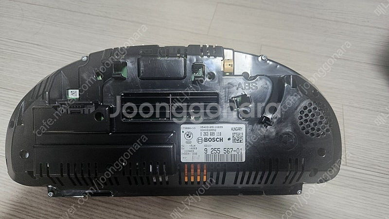 BMW F10 순정 계기판 판매.--1