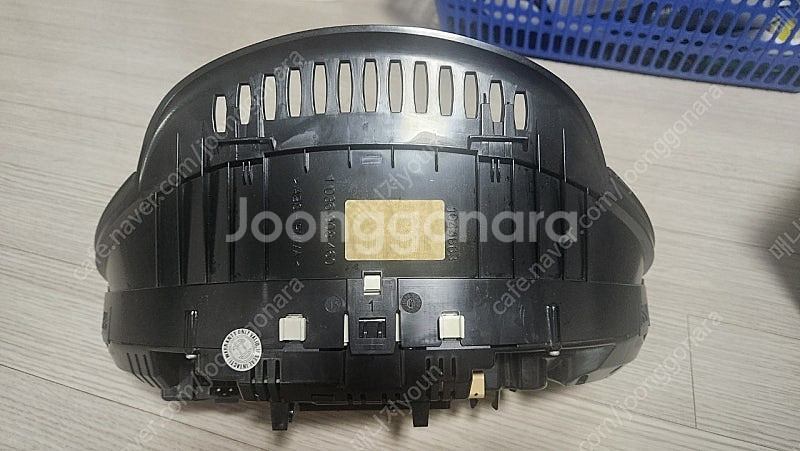 BMW F10 순정 계기판 판매.--2