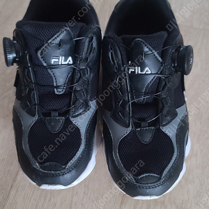 휠라 키즈 필라 fila 남아운동화 블랙 200