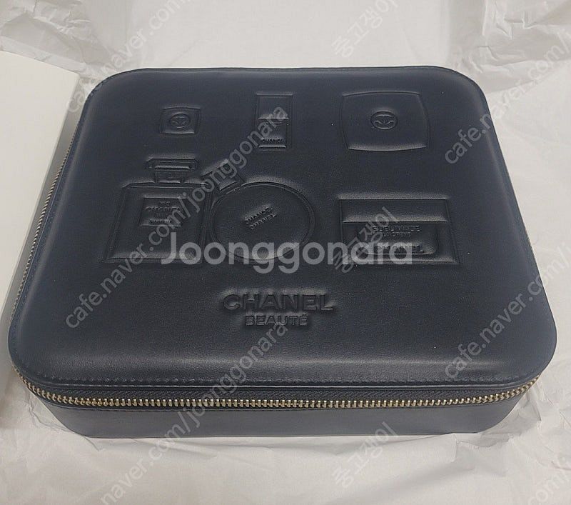 샤넬 메이크업 파우치 여러개 (미사용)--0