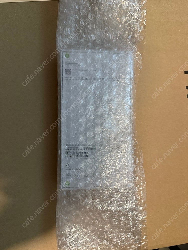 아이폰16프로맥스 티타늄화이트 256기가 미개봉 새제품--1