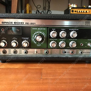 Roland RE-201 Space Echo 판매합니다.