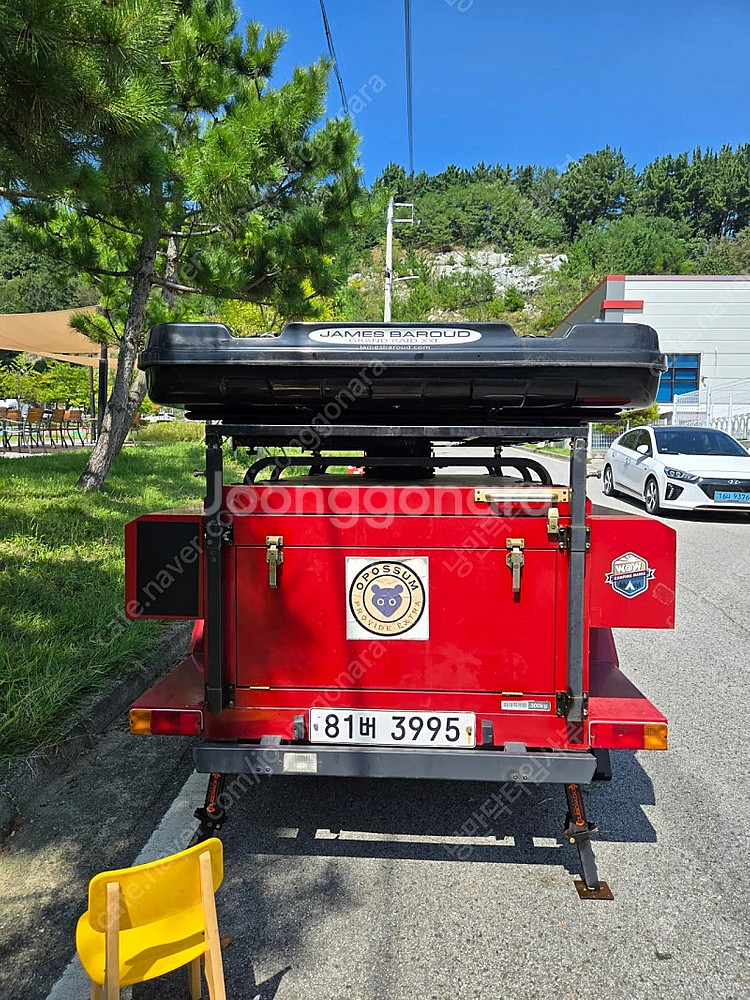 캠핑트레일러와 루프탑텐트--0