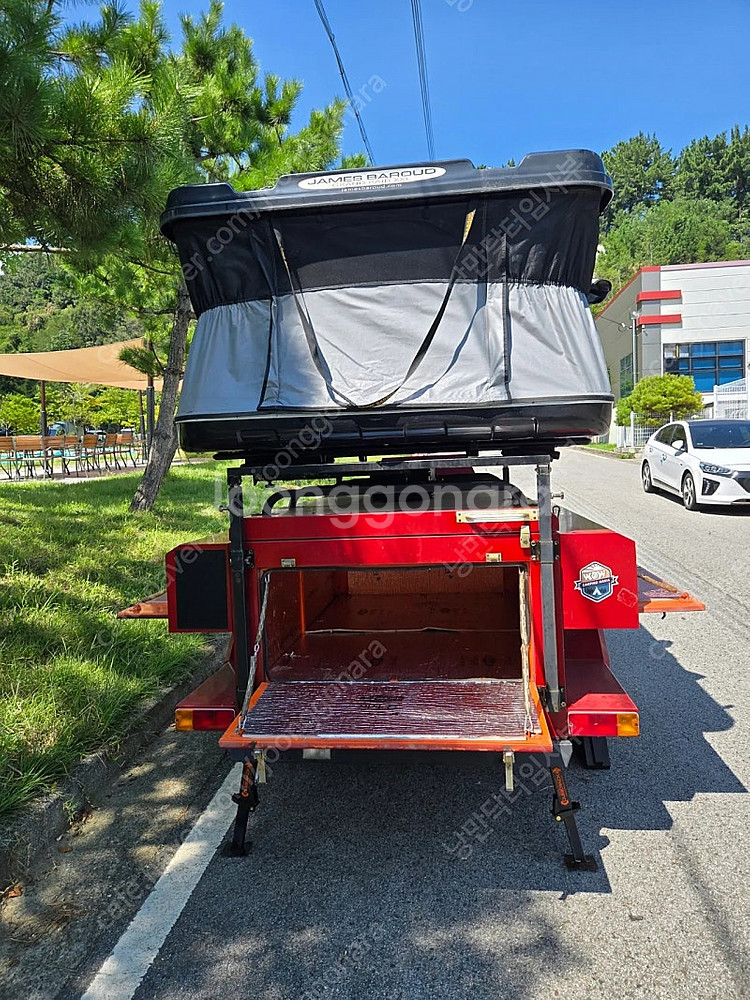 캠핑트레일러와 루프탑텐트--3