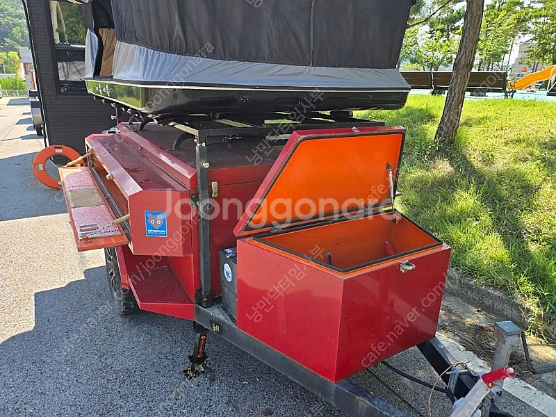 캠핑트레일러와 루프탑텐트--5