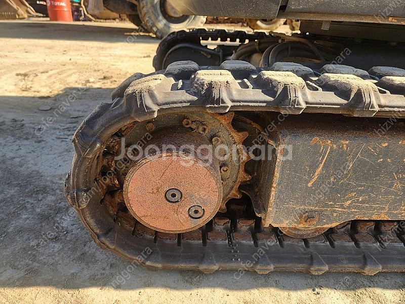 중고굴삭기 신차급 두산 DX17 23년식 127시간 가...--5