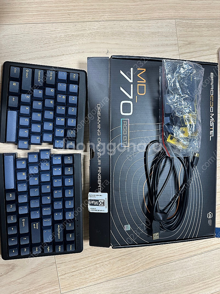 Mistel 인체공학미니 분리형 키보드 MD770 RG...--0