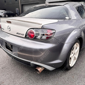 마쯔다 RX-8 2004년식 부품차량입니다