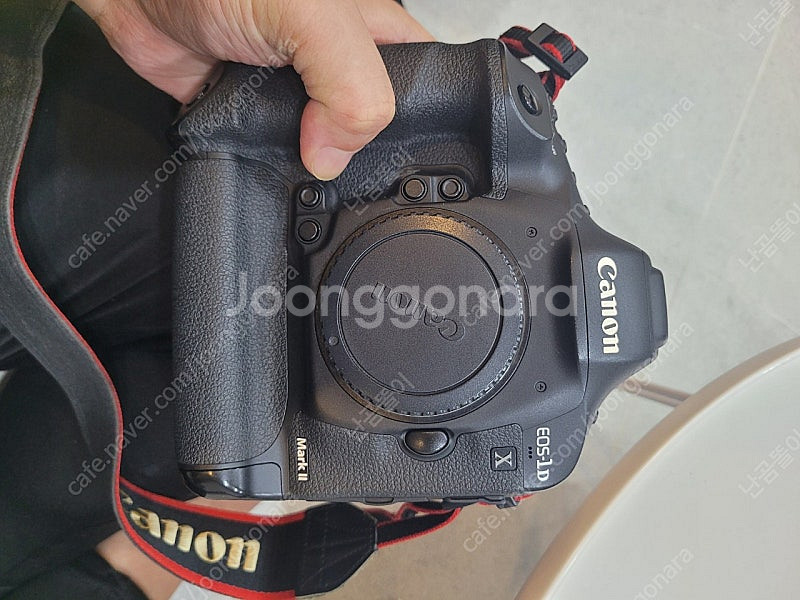 깨끗한 1dx mark2(왕덱스2)와 시그마 아트 단렌즈들(캐논마운트) 팝니다.--3