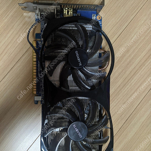 기가바이트 650ti 2gb 택포2만원 팔아요