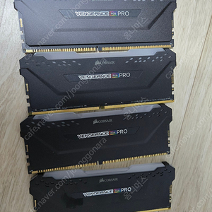 Corsari VENGEANCE RGB PRO 3600mhz ddr4 32gb(16GBx2) + 더미램 합본 팝니다.