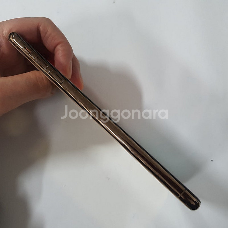 아이폰 Xs Max 256GB A급 정상해지 33만--4