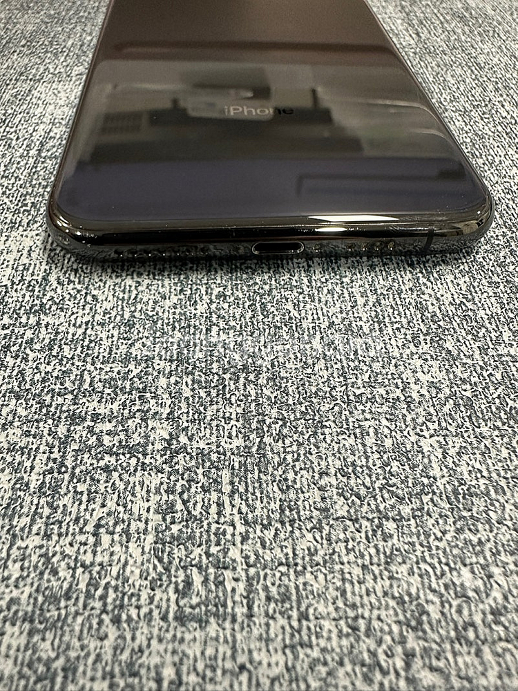 아이폰XS MAX 64G 블랙 상태좋은 가성비 꿀폰 21만원 판매해요--7