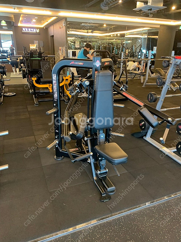 뉴텍 헬스기구 중고 판매 실 사용기간 1년--6