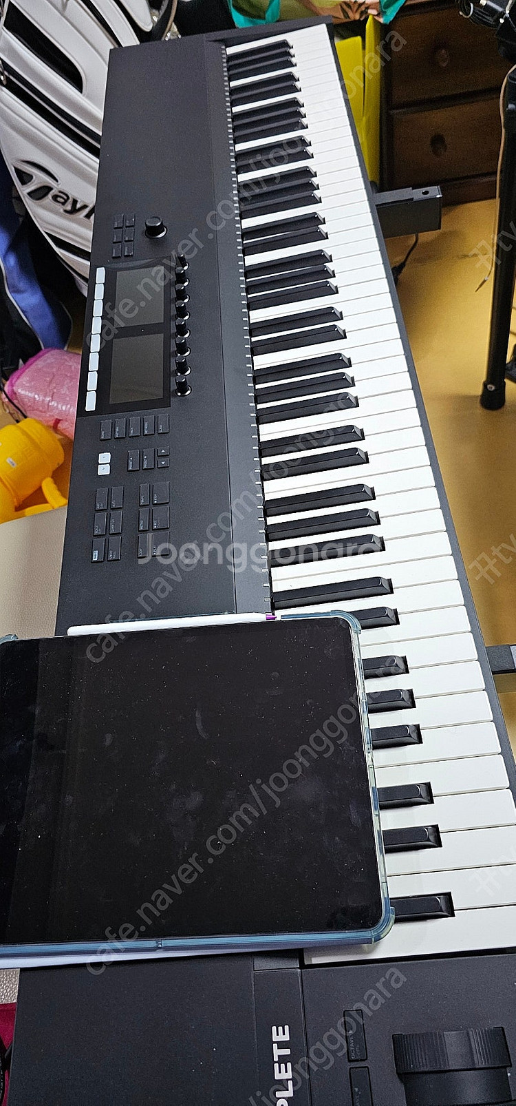 komplete kontrol s88 미디88 마스터건...--0