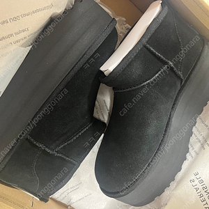 어그 플랫폼 울트라미니 블랙(230mm)