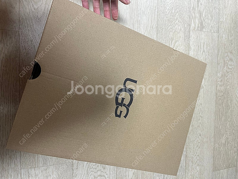 어그 플랫폼 울트라미니 블랙(230mm)--1