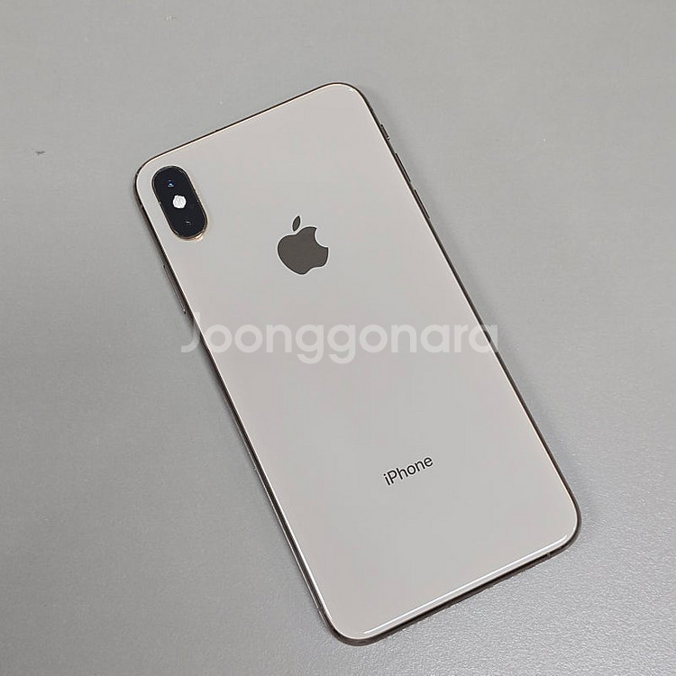 아이폰 XS MAX 골드 256기가 미파손 상태좋은폰 30만에 판매합니다--0