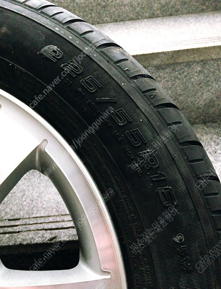 225 55 16 인치)1세대 캐딜락 CTS 2.8 순정 휠 타이어 1짝(굿이어) 이미지