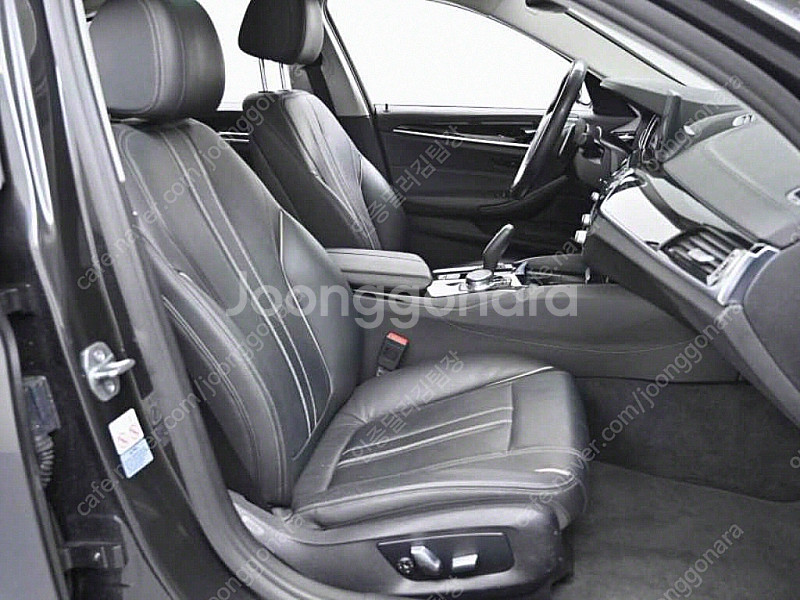 BMW 5시리즈 (G30) 520d 럭셔리 스페셜 에디...--9