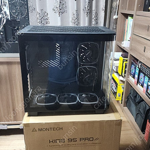 MONTECH KING 95 PRO (블랙)