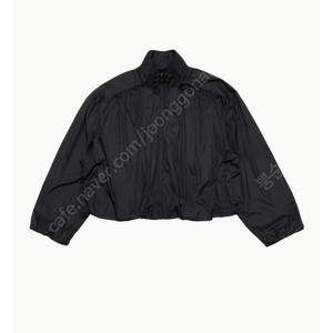 아모멘토 volume crop blouson