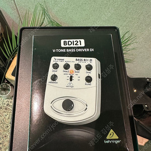 Behringer BDI21 V-Tone 베이스 드라이버 DI 박스