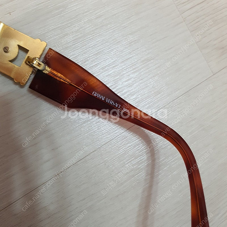 정품 지아니 베르사체 선글라스 mod.s67--7