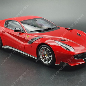 1:18 BBR 페라리 Ferrari F12 TDF 로쏘코르사