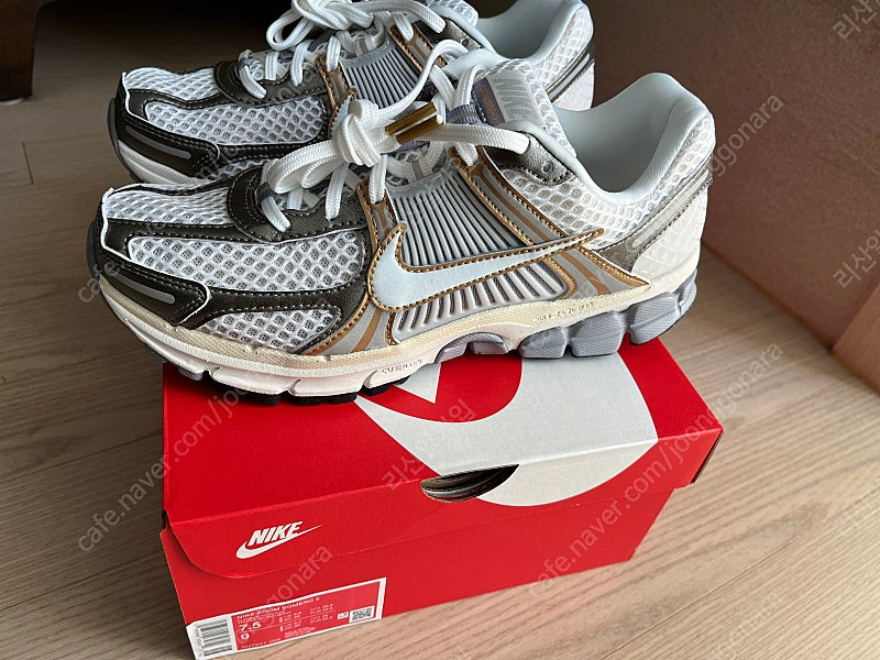 보메로5 플래티넘틴트골드 HJ7247--2