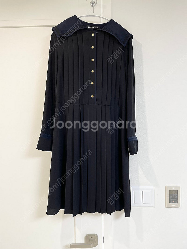 럭키슈에뜨 세일러 플리츠 원피스--0