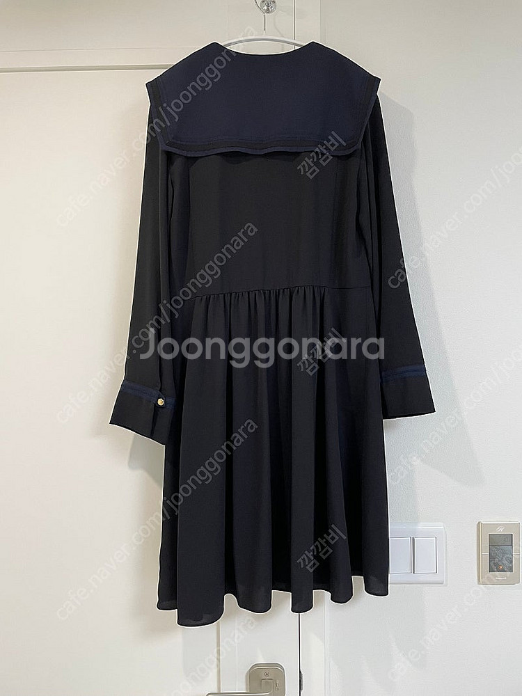 럭키슈에뜨 세일러 플리츠 원피스--1