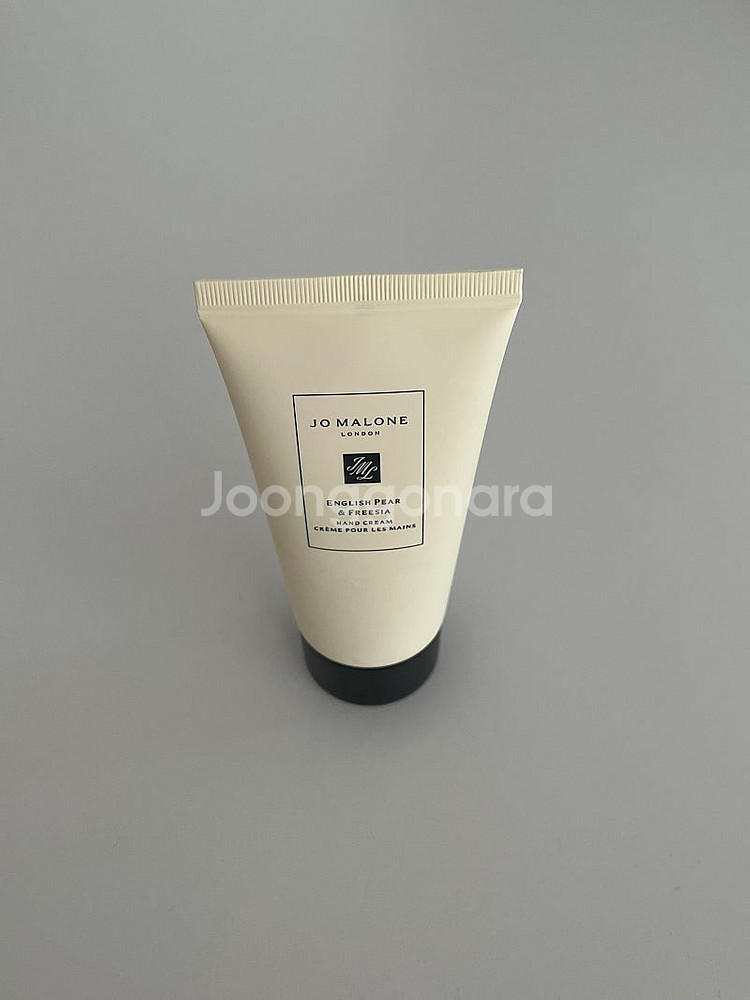 조말론 핸드크림 50ml(잉글리쉬 페어 앤 프리지아)--0