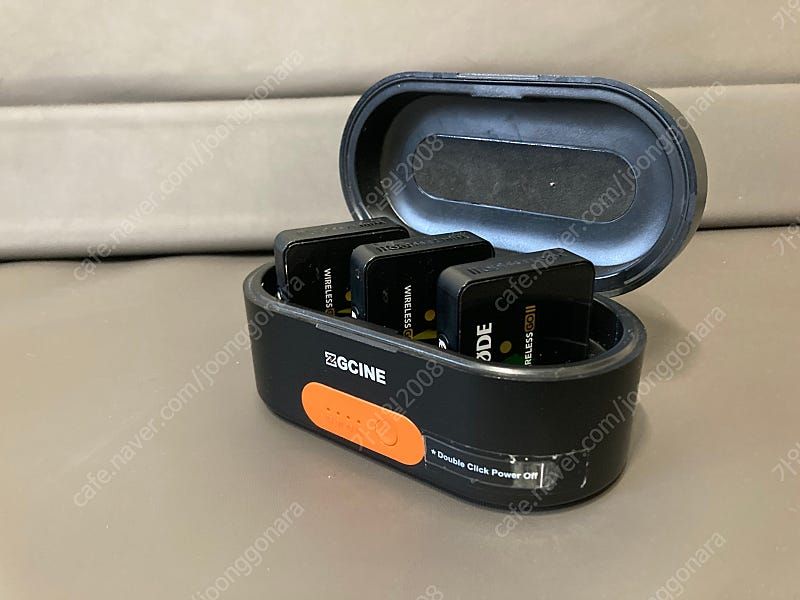 로데 와이어리스 고2 무선마이크 (충전기 포함)--2