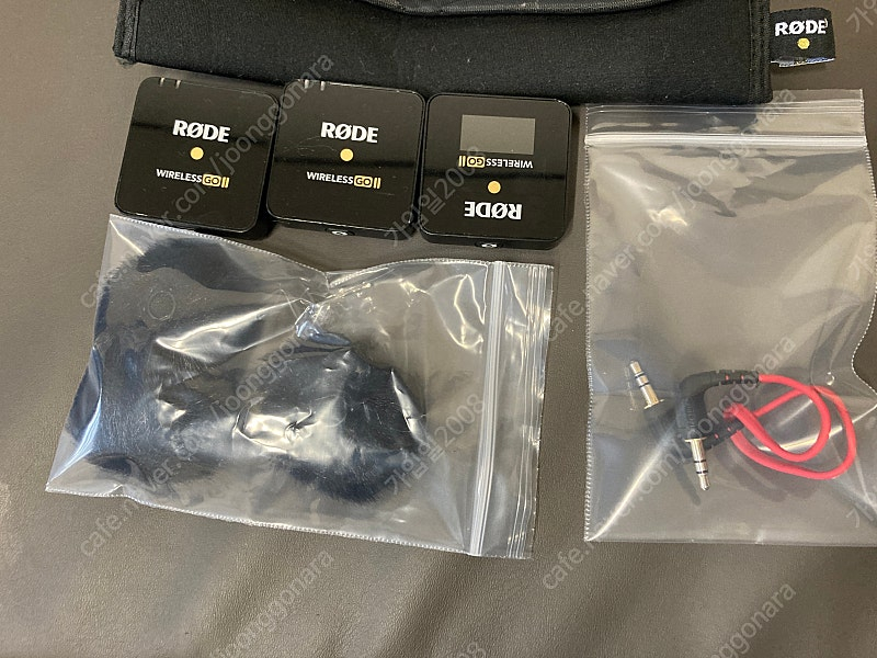 로데 와이어리스 고2 무선마이크 (충전기 포함)--3