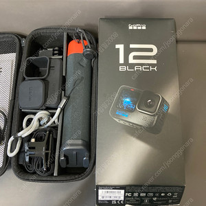 고프로12 박스 포함 배터리2개 + 충전기