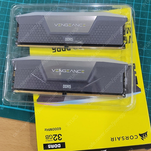 커세어 벤전스 32GB (16×2) 6000 c30 세트 팝니다