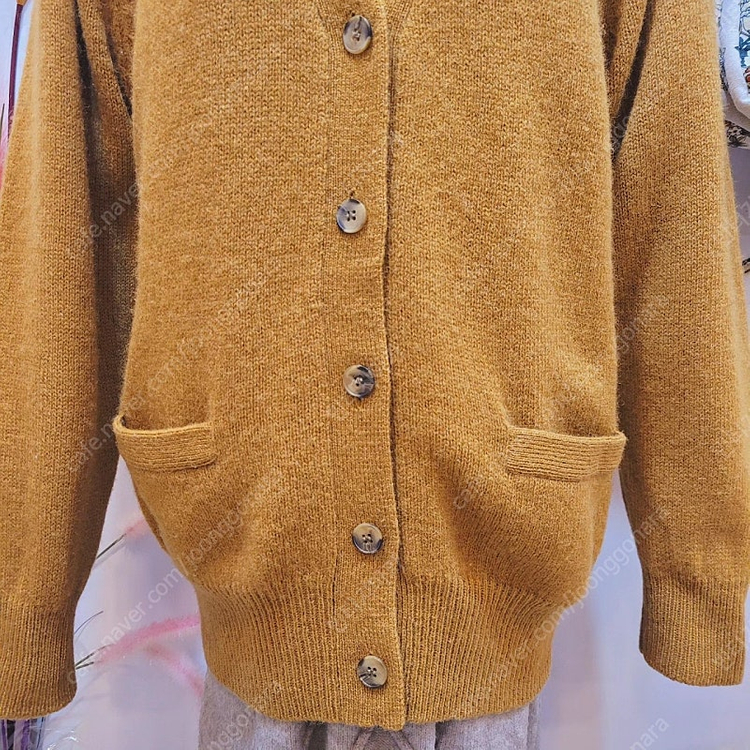 일본빈티지 브이넥 울 가디건--4