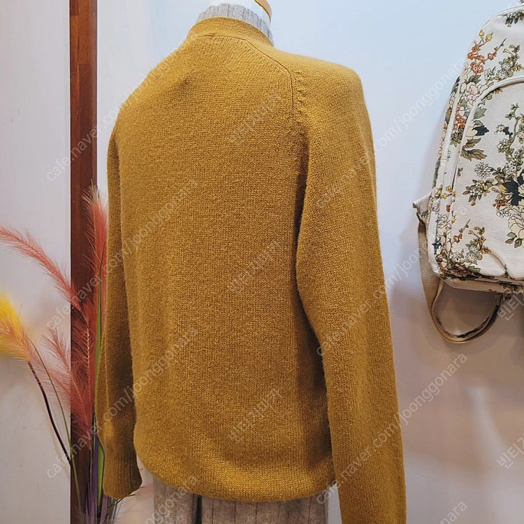 일본빈티지 브이넥 울 가디건--6