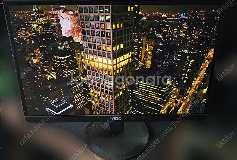 LED 21.5인치 모니터 AOC 2280W 팝니다--1