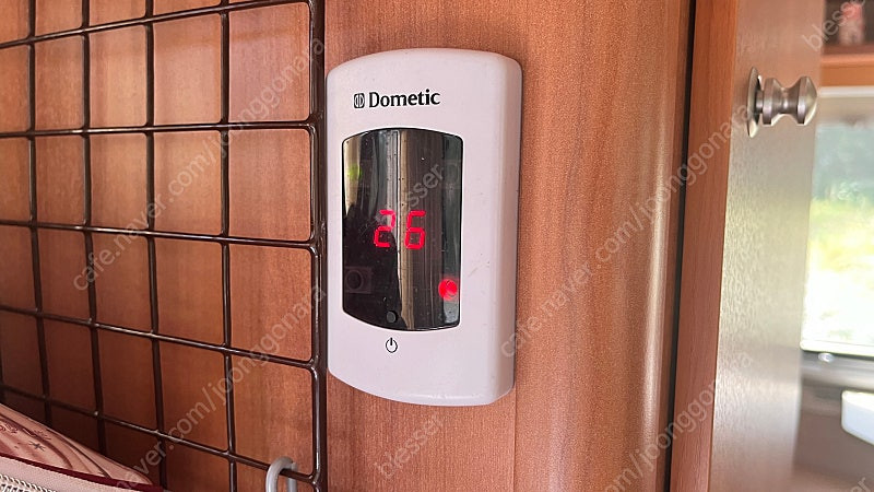 티큐브 N 팝니다 -인산철 420A+ 200A, 4kw 인버터, 에어컨--7