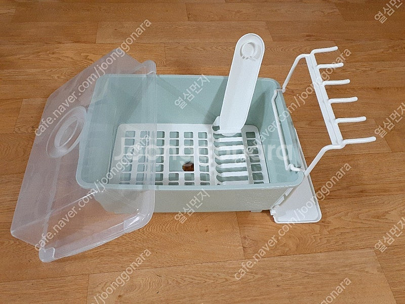 식기건조대 칼집 등 여러가지 있습니다 필요하신 분들은 편하게 보세요 세트 15000원 직거래 가능해요--5