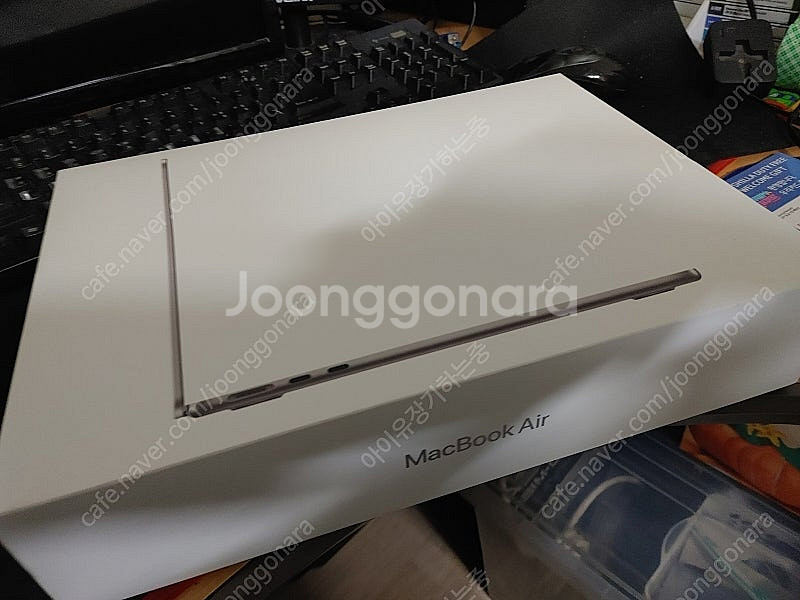 맥북에어m3 거의새것 판매합니다--0