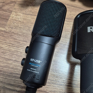로데 RODE NT-USB+ (플러스) 마이크 + 관절스탠드 팝니다