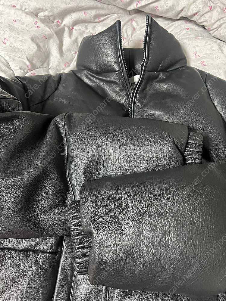 노매뉴얼 스카디 레더 숏패딩 L사이즈 가죽패딩 레더다운--2